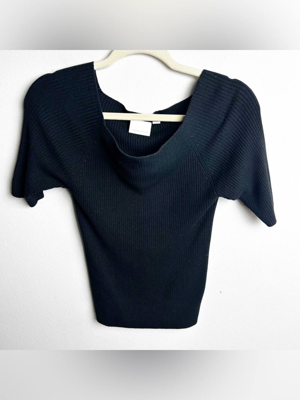 EttTwa by Anthropologie Boatneck ribbed short sleeve blouse black size: M - Picture 2 of 9